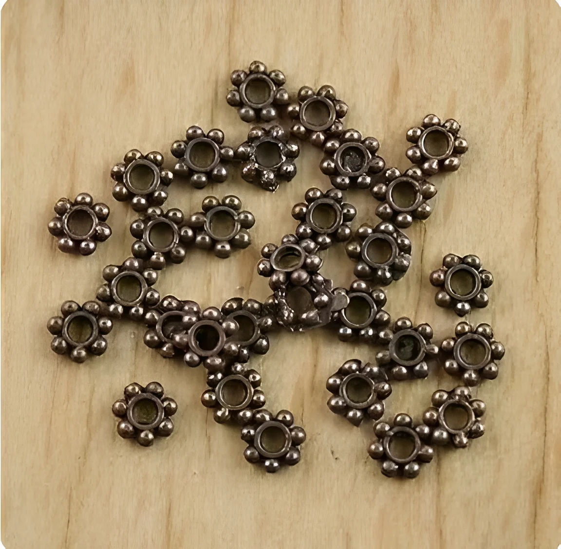 

300pcs 4mm Alloy charms antiqued copper flower spacer beads for jewelry findings HWH0706