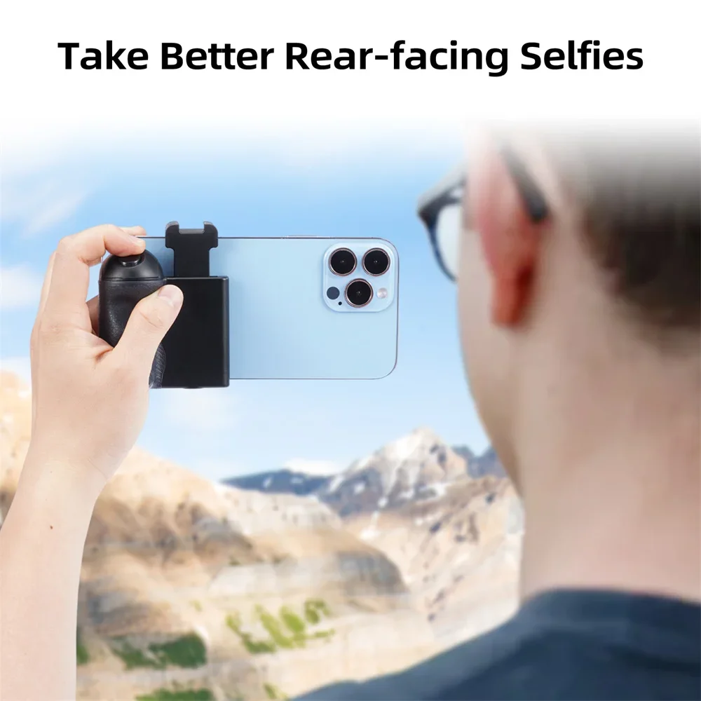 قبضة كاميرا ثلاثية الوظائف - مثبت يدوي + جهاز تحكم عن بعد بلوتوث + حامل حذاء بارد عالمي للهواتف الذكية iOS/Android