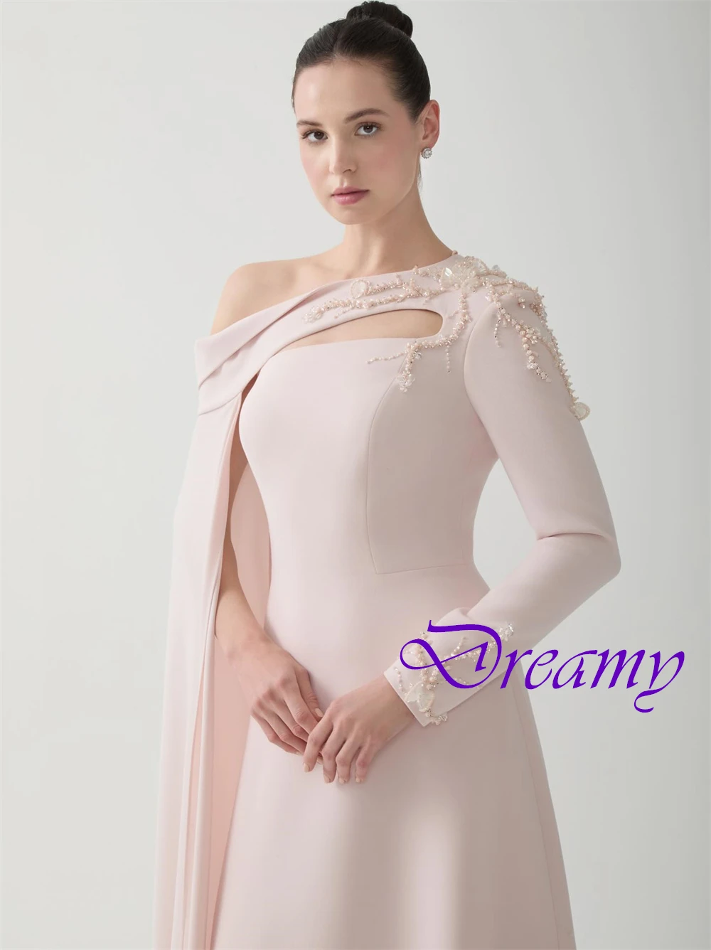 Robe de soirée gracieuse personnalisée, col bateau, Jersey délicat, manches longues, robes de célébrité, robe de soirée avec traîne de balayage