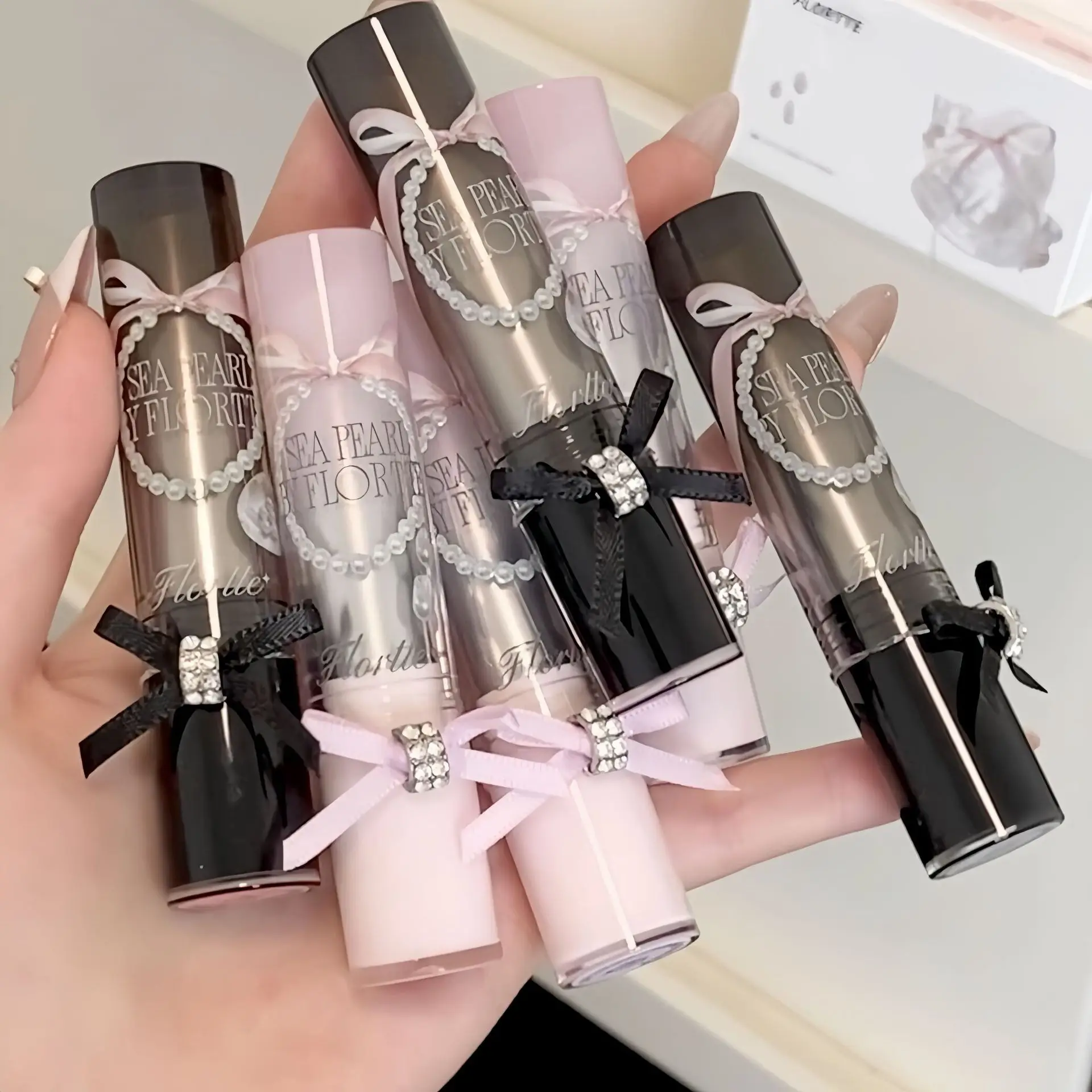 Original Flortte Solid Lip Glaze LipGloss Lipsticks Moisturizing Nourishing Non-Stripping  Mirror Watery Lip Glaze Makeup Beauty