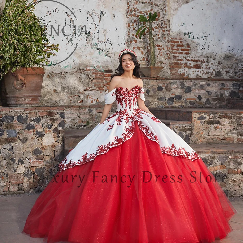 

Изысканные блестящие аппликации Quinceanera платья 2025 бальное платье с открытыми плечами для дня рождения, элегантные платья по индивидуальному заказу