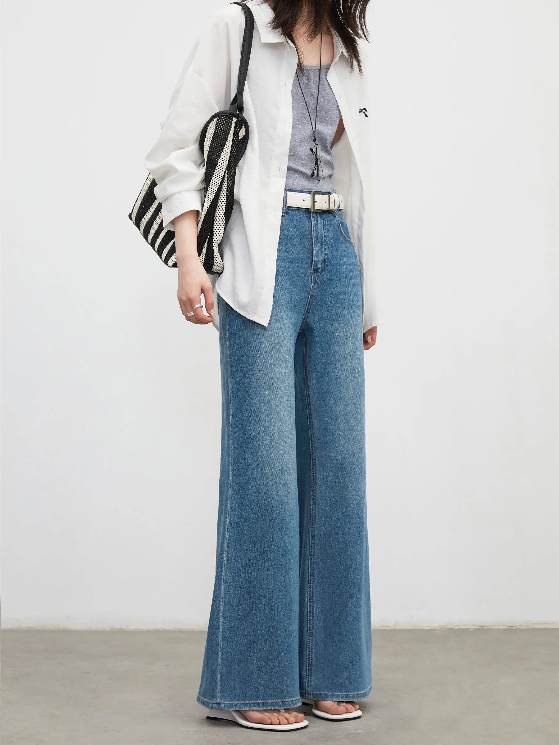 CHIC VEN New Fashion Women Jeans Retro Blue High Waist Loose Casual Micro Flared Slim Denim Pant Ladies Trousers Summer 2026