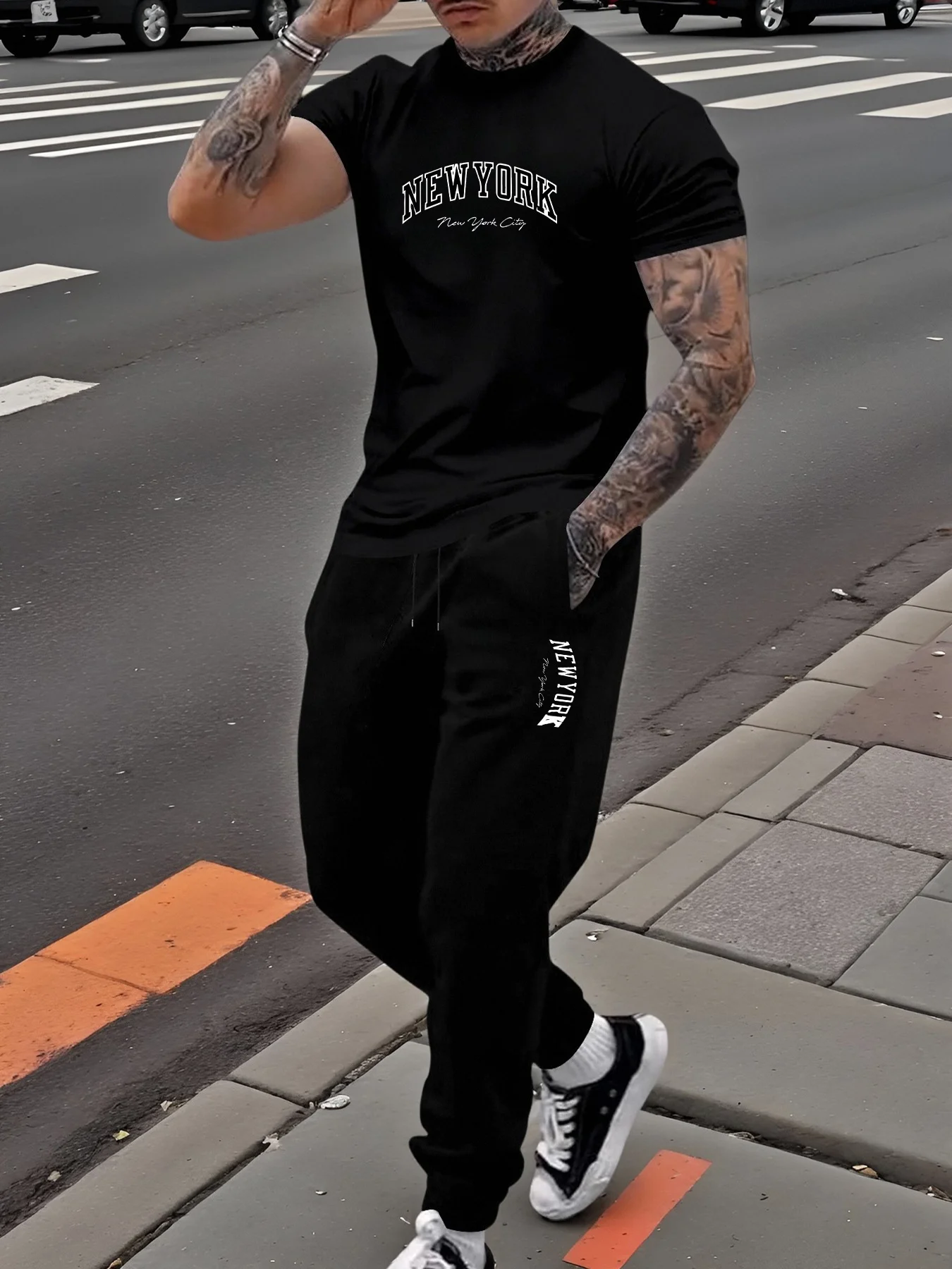 

Hot selling men's new fashionable letter printed comfortable and breathable round neck Thsirt pants set outdoor leisure set