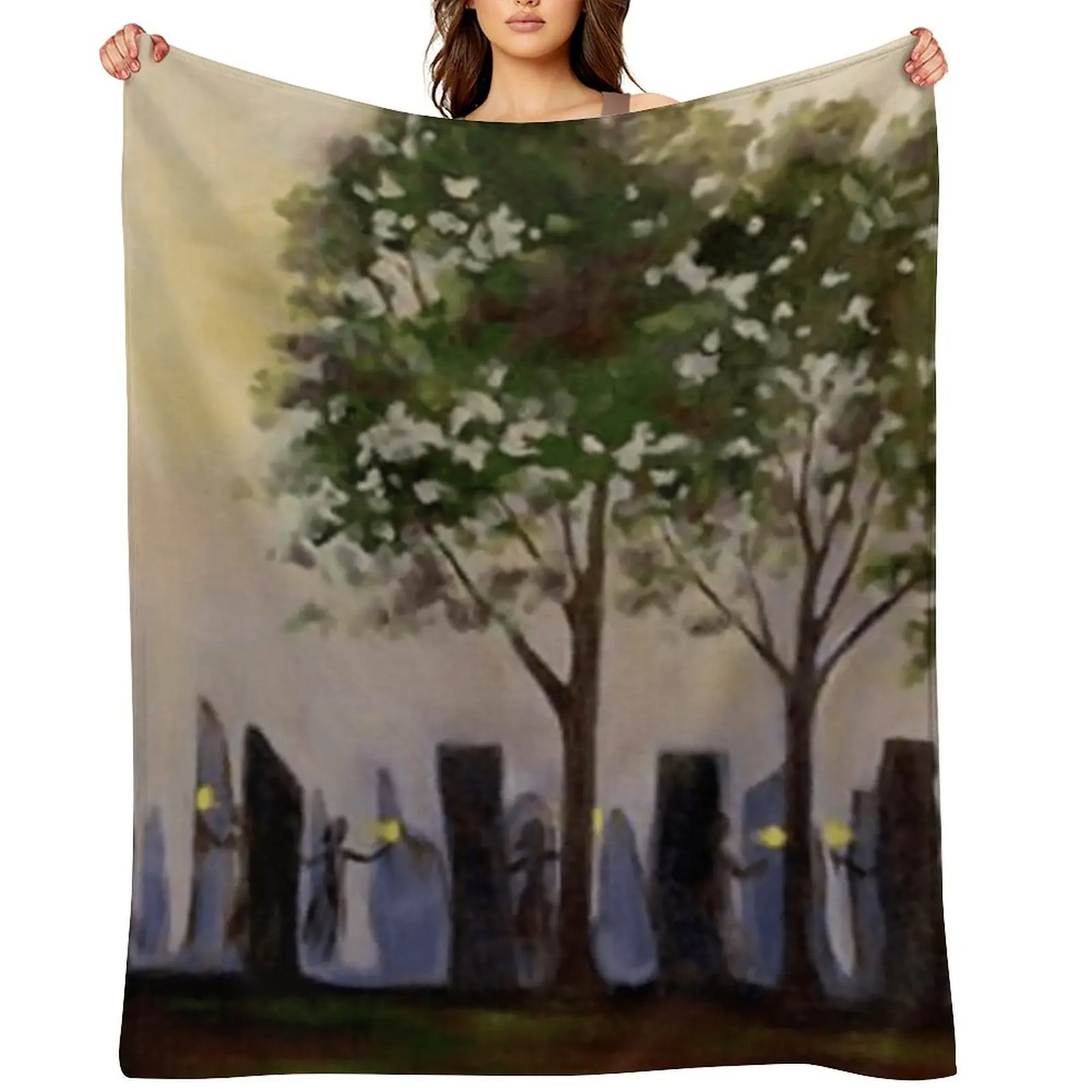 Craigh Na Dun Throw…