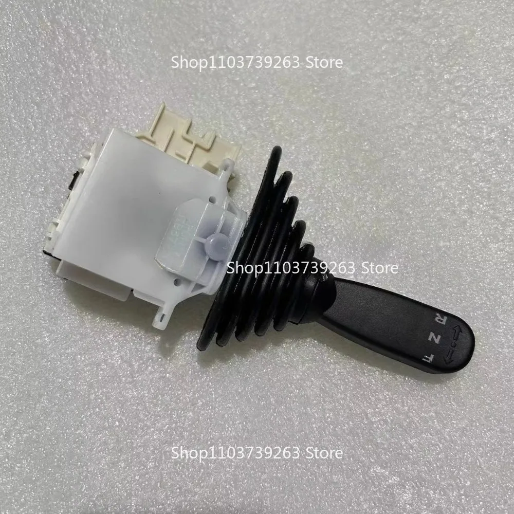 

Suitable for 8F 15-30 To-yo-ta Forklift Shift Gear, Switch 57460-1 2470-71 57460-26631-71
