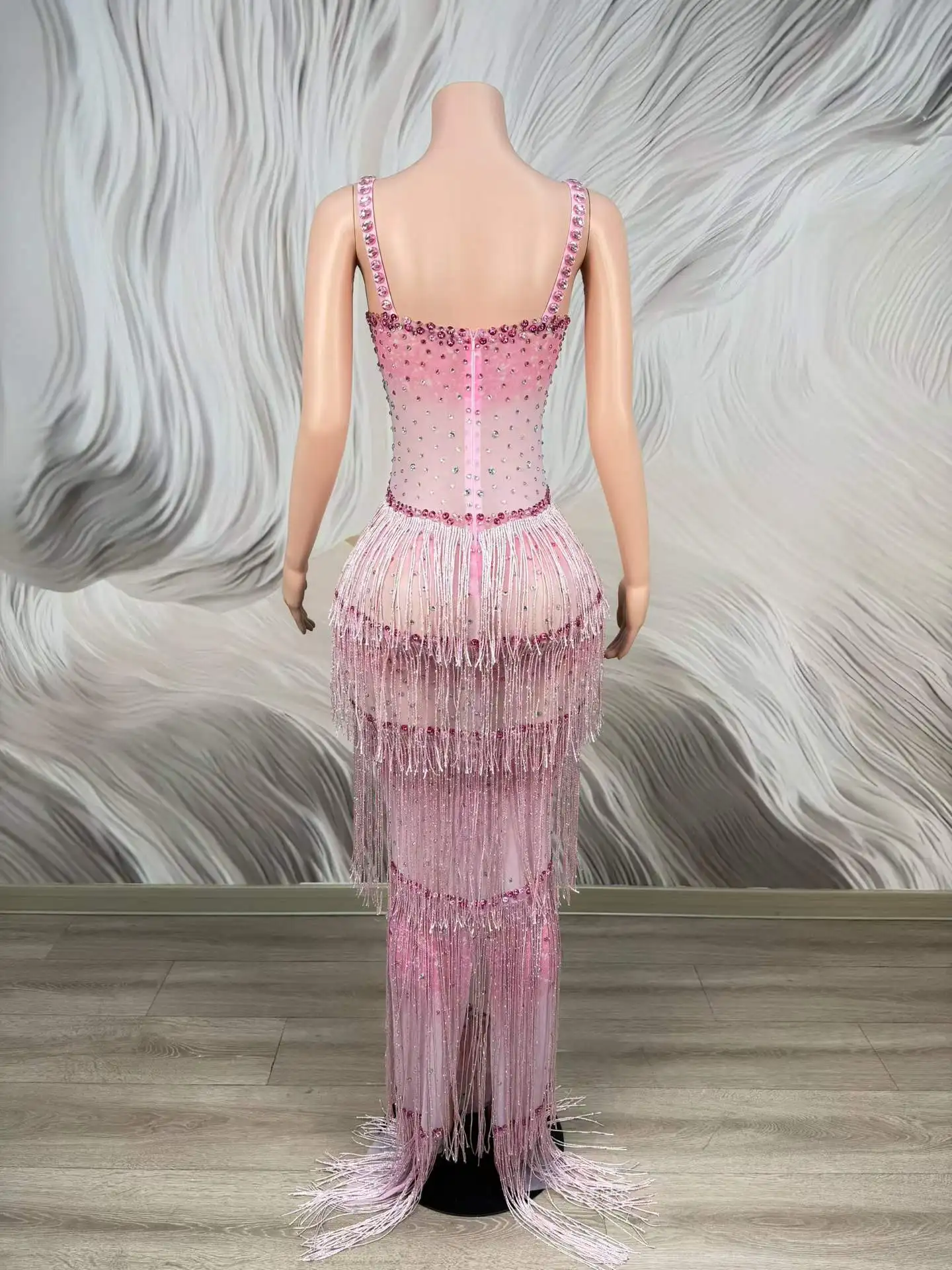 Women Elegant Tassel Long Sleeved Sexy Pink Crystals Dress Night Club Party Outfit Celebrate Birthday Tight Evening Dress
