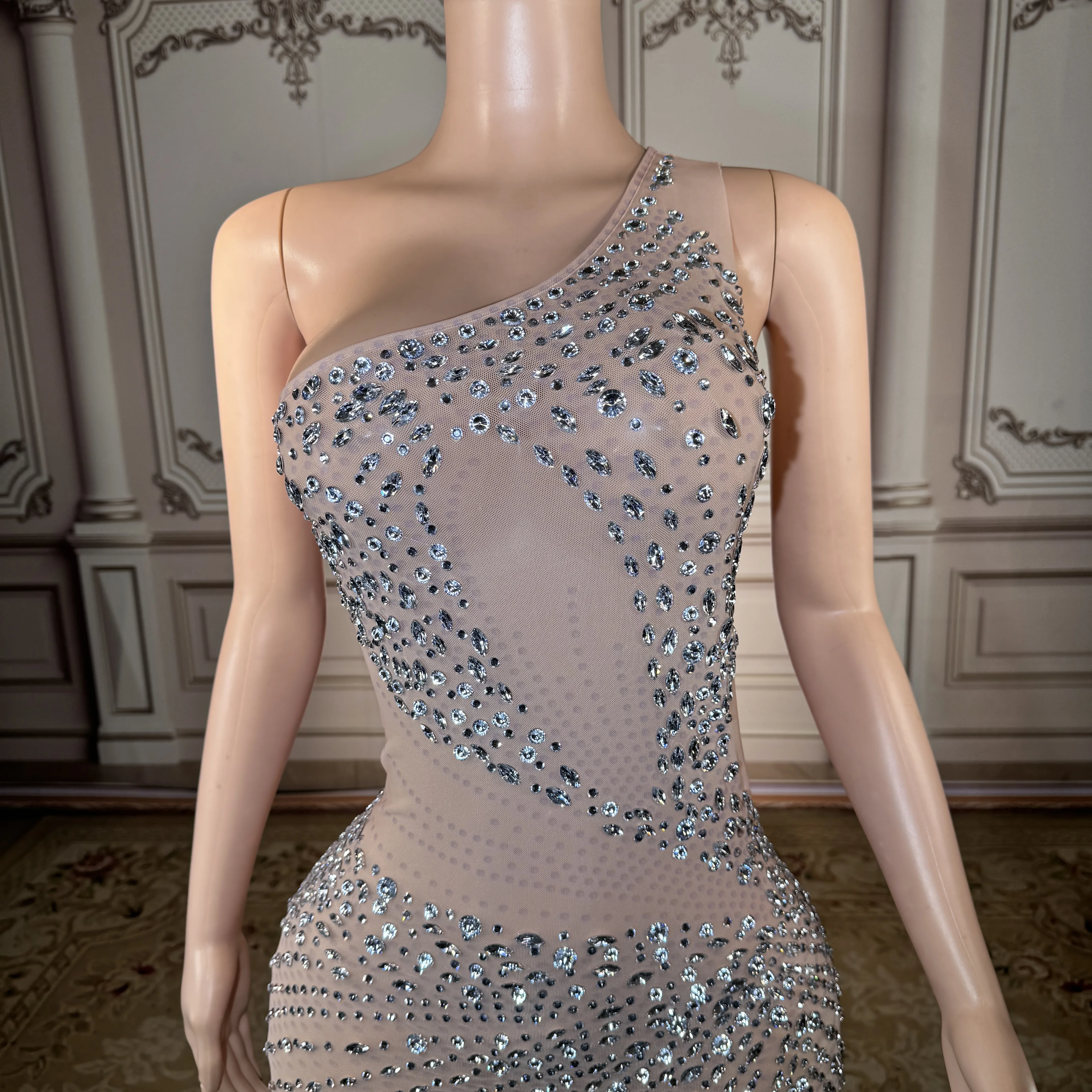 فستان ماكسي نسائي من ZD بكتف واحد للحفلات المسائية أنيق مزين بالترتر وفتحة جانبية