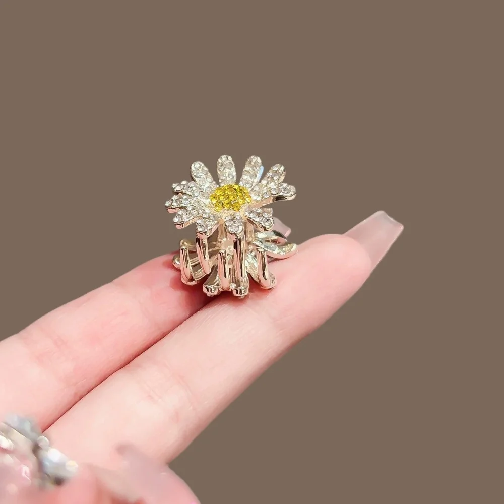 Margherita Sole Fiore Pianta Artigli per capelli Donna Ragazza Trendy Girasole Gioielli Festa Matrimonio Ufficio Accessori per capelli Regalo