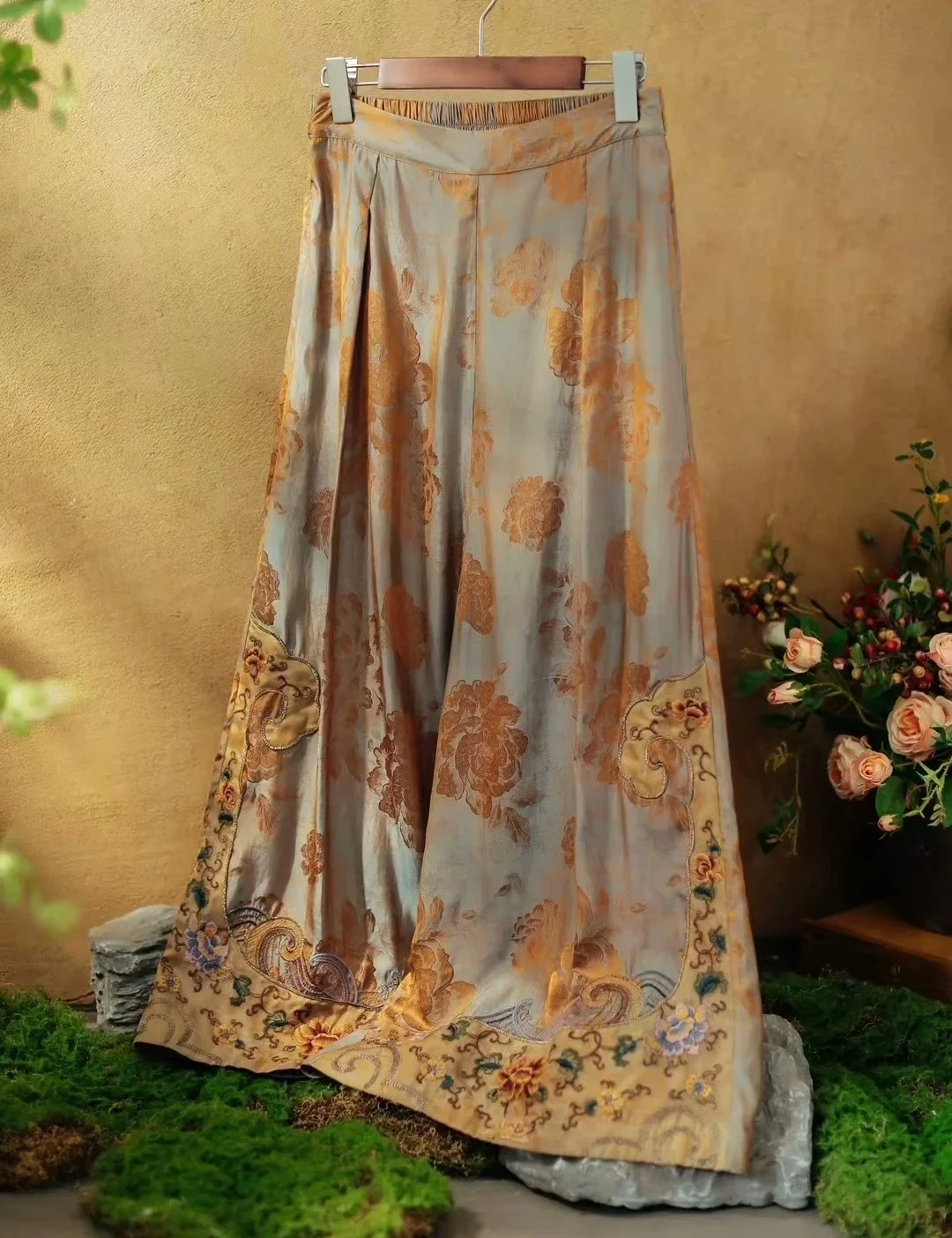 Chinese style wide-legged Pants Golden yellow Jacquard embroidery STRAIGHT trousers Natural silk high quality Woman clothing