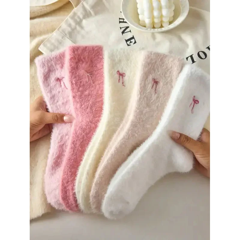 

Autumn Winter Fleece Bow-Tie Plush Socks Woman Cute Sweet Mid-Calf Socks Thickened Warm Home Sleep Short Socks for Girls