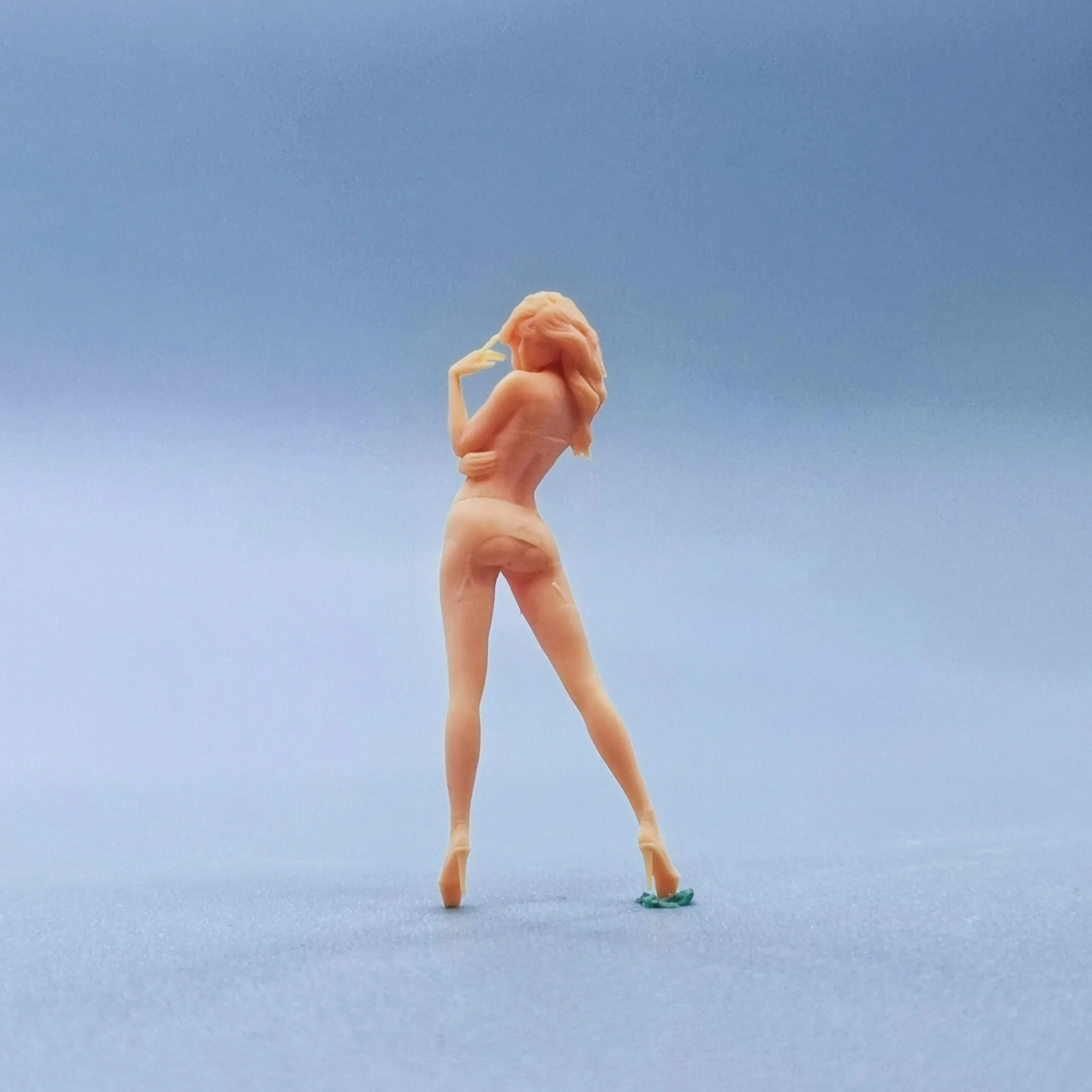 

Фигурки 1/64, масштабная модель, смола, Чудо-женщина, Диана, неокрашенные миниатюры, диорама, ручная роспись C004