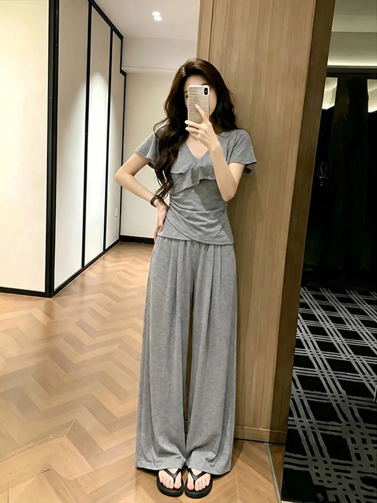 

Loose Wide Leg Pants Women's Casual Fashion Summer Set V Neck Pleated Short Sleeve Top And High Waist Pants Breathable