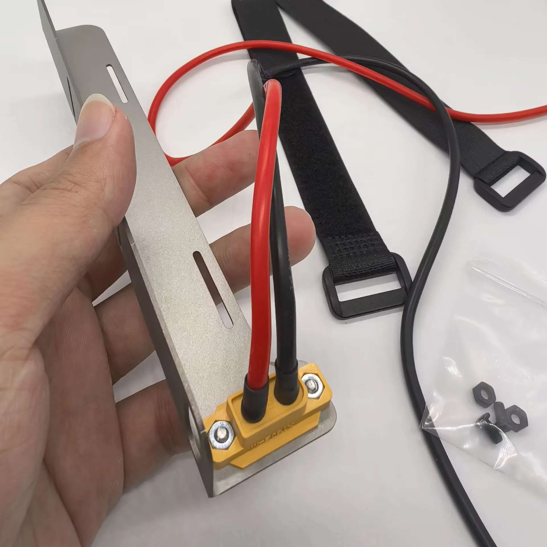 

1/14 For Tamiya Tractor Head For SCANIA For Volvo Roof Non-destructive Installation High Roof Magnetic Kit