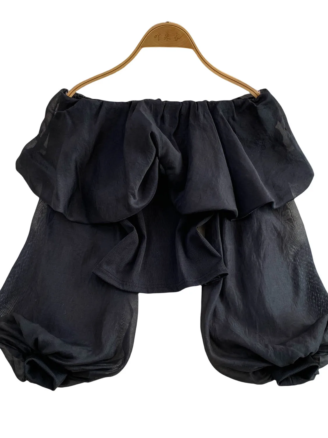 بلوزة شيفون أنيقة قصيرة بأكمام فانوس ورباطات على الكتف، بتصميم متماسك من الدانتيل، مثالية لفصلي الربيع والخريف، بلوزة نسائية ...