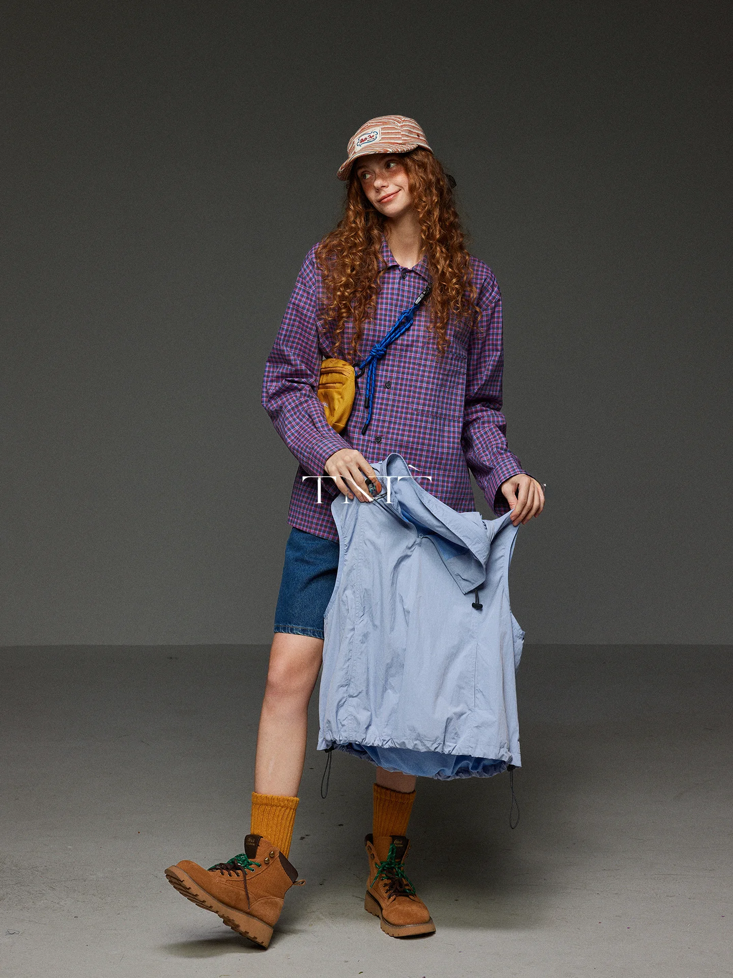 

TNIT Retro Contrast Color Plaid Long Sve irt Women's Loose Casual Sle Autumn Faion Slimming Top Quali Material