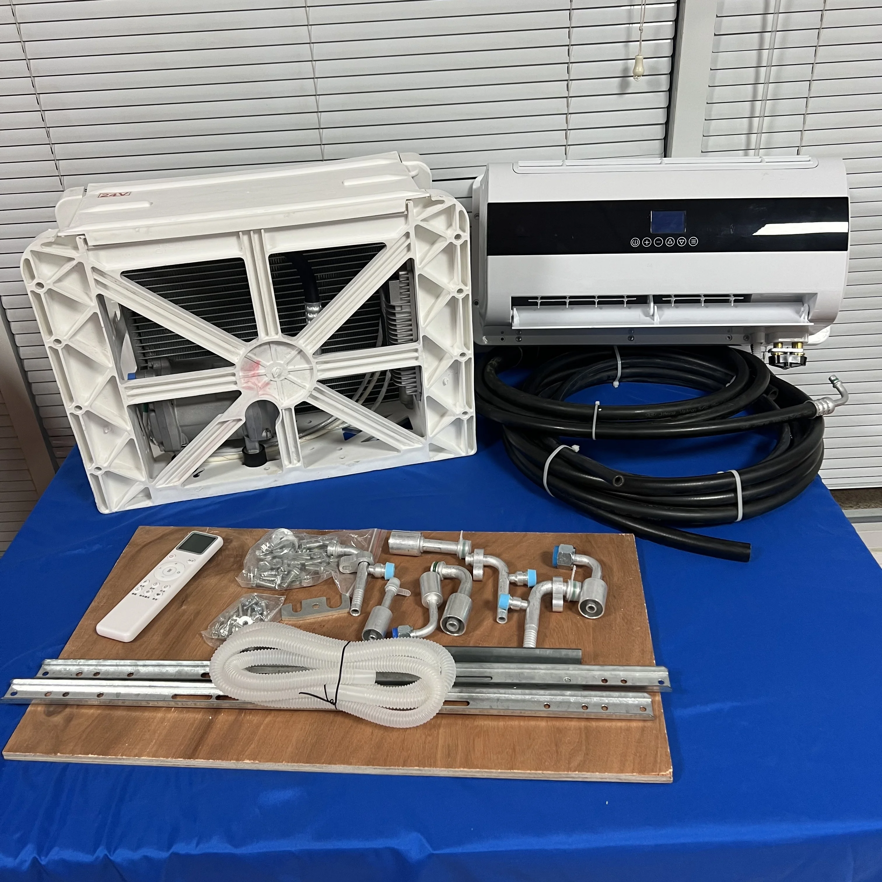 

24V Truck & RV High Quality New Split Parking Air Conditioner AC Make Fan 12V With R-134A Refrigerant Barch Compressor