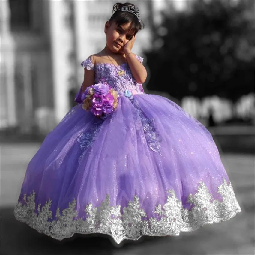 Elegante vestido de desfile lila con tren de encaje con cuentas, vestido de princesa para niña de flores, cuello transparente para niños pequeños, vestido de baile de fiesta de boda