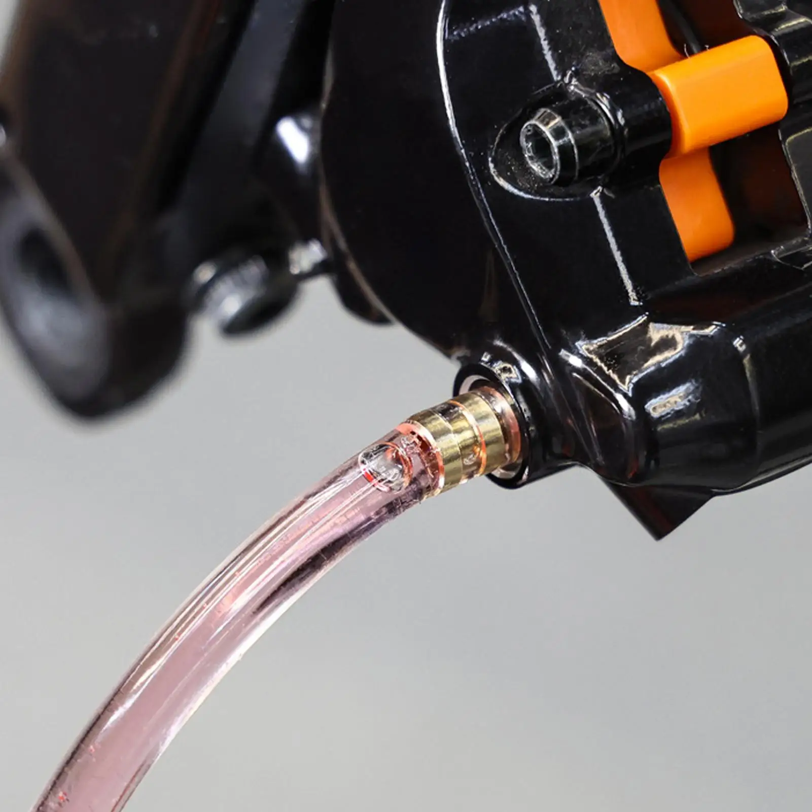 

Комплект для прокачки тормозов, комплект для смазки шоссейного велосипеда, эргономичные инструменты для смазки тормозов велосипеда для скутера, мотоцикла, гаража, путешествий на открытом воздухе