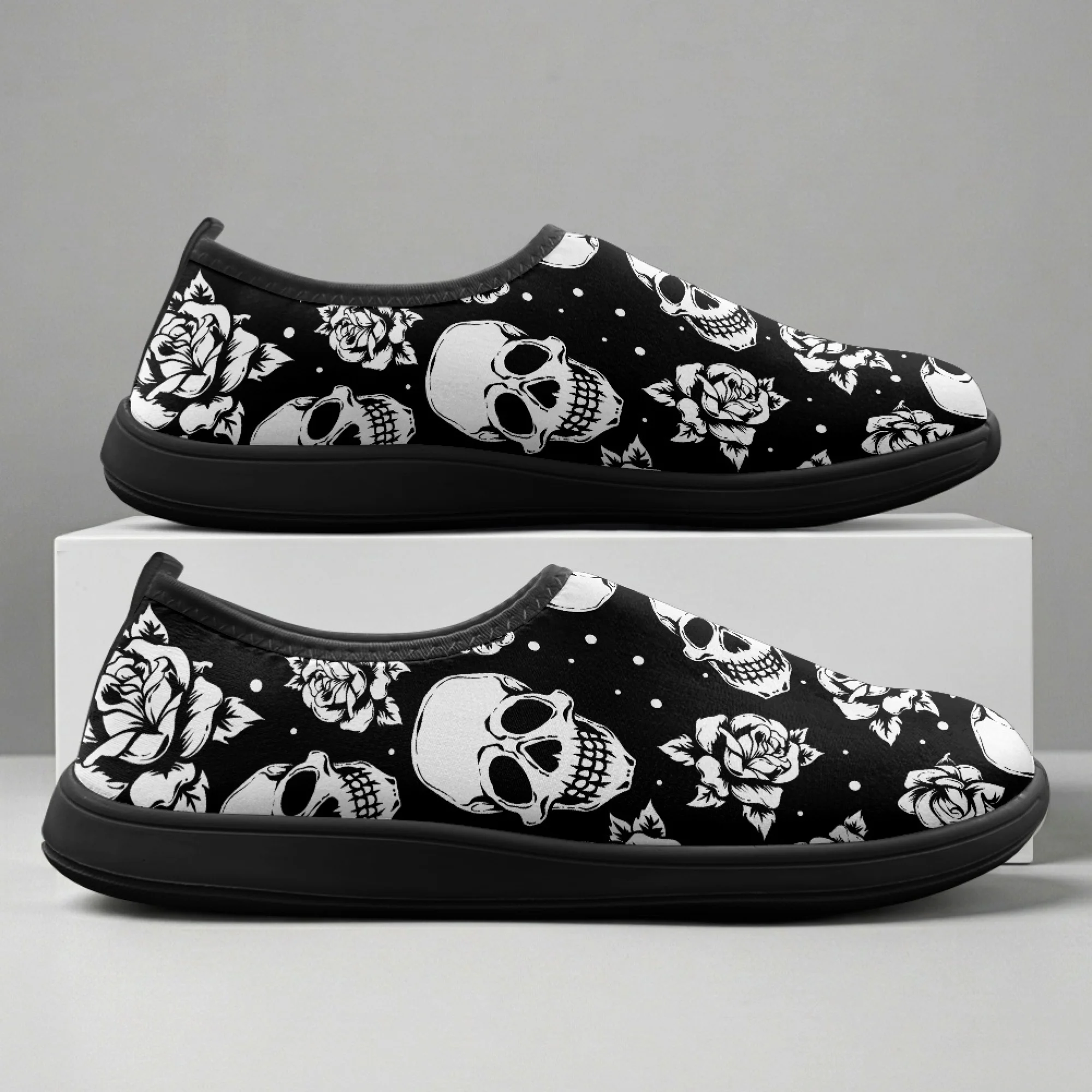 

XIXIRIMIDO Slip-on Wide-toed Shoes Cool Skull Men's Breathable Mesh Shoes Womens Fashion Summer Sneakers Walking Shoes 36-46