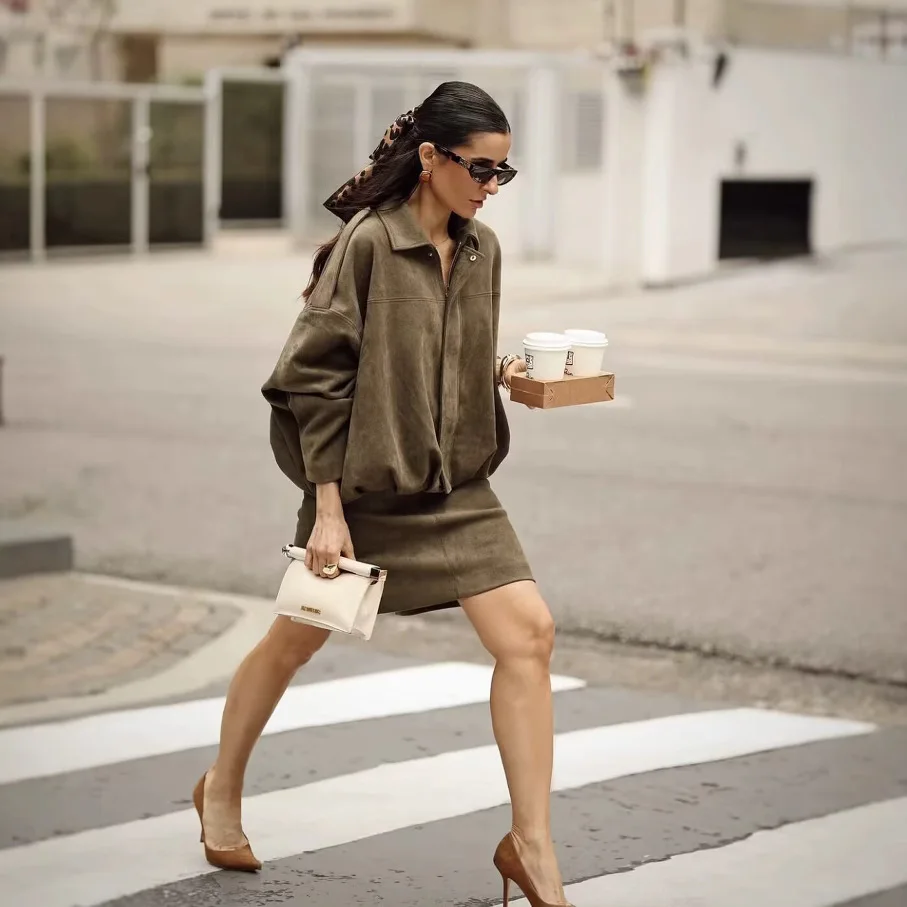 new Women Loose Suede Bomber Jacket Lapel Long Sleeve Zipper Coat Spring autumn Vintage Texture lady Motorcycle Bomber Outwears