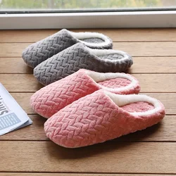 Zapatillas suaves de algodón para el hogar, zapatillas de invierno para mujer, zapatos cómodos y ligeros para interiores, chanclas silenciosas para parejas, Zapatillas de casa para dormitorio