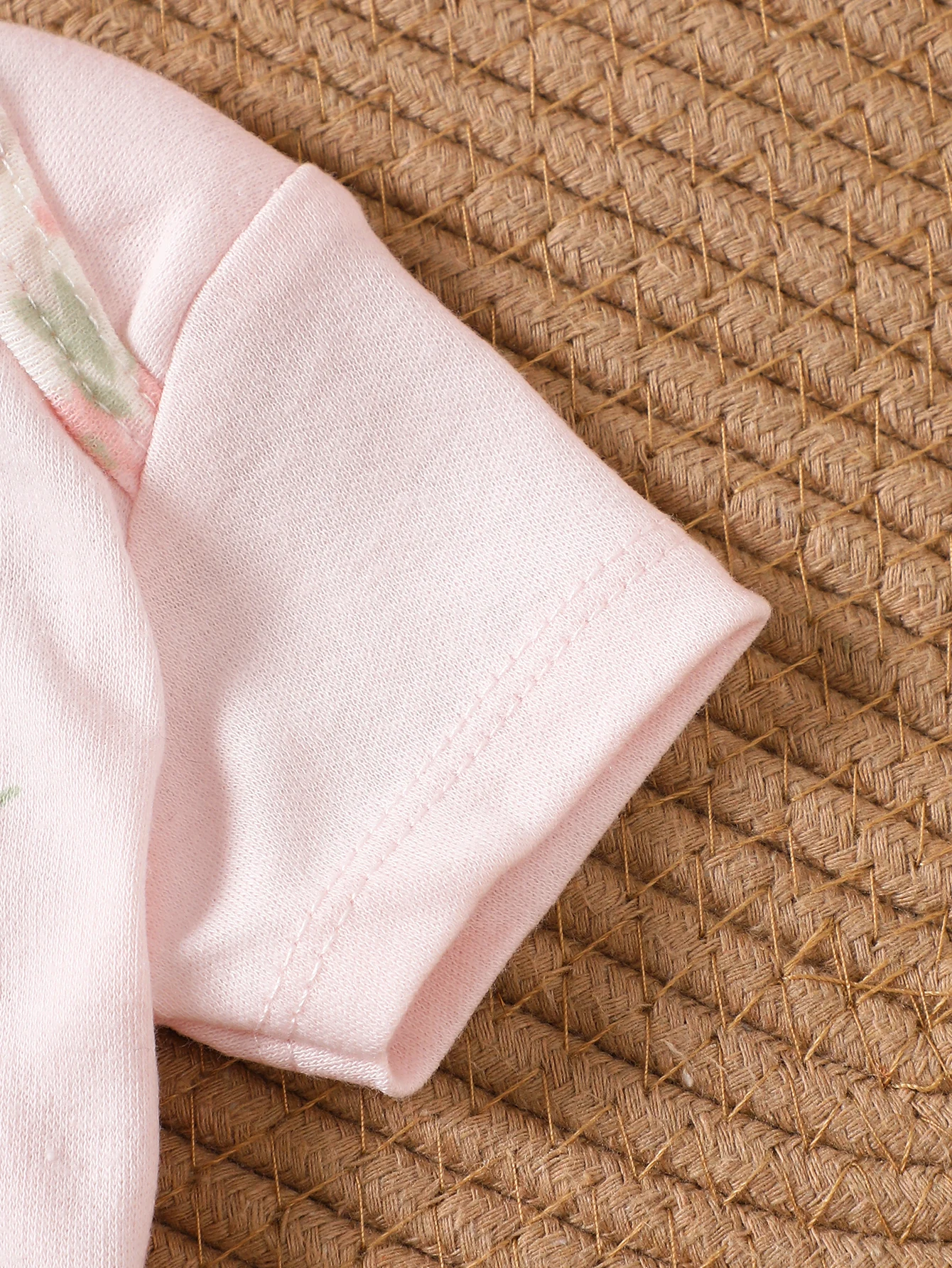 3-teiliges Set Neugeborenen-Baby-Mädchen-Body aus reiner Baumwolle, Kurzarm, Rosenmuster, Polka Dots, Mama's Girl Schriftzug, Sommer-Babykleidung – Detail 5