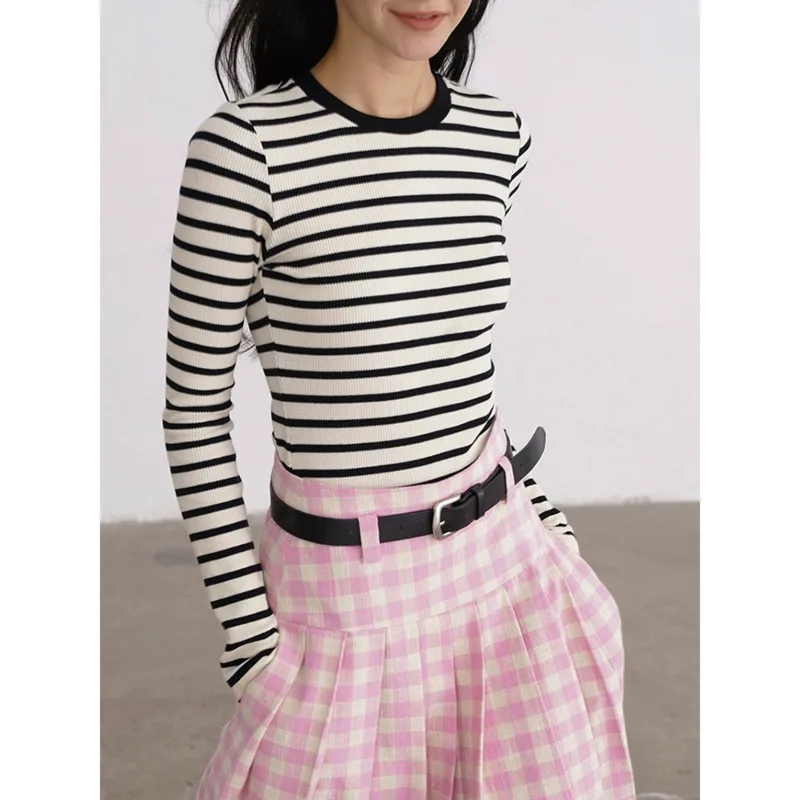 

2023 Spring New Striped Long Sleeved T-shirt Women Slim Round Neck Basic Cotton Bottoming T-shirts Female Tops