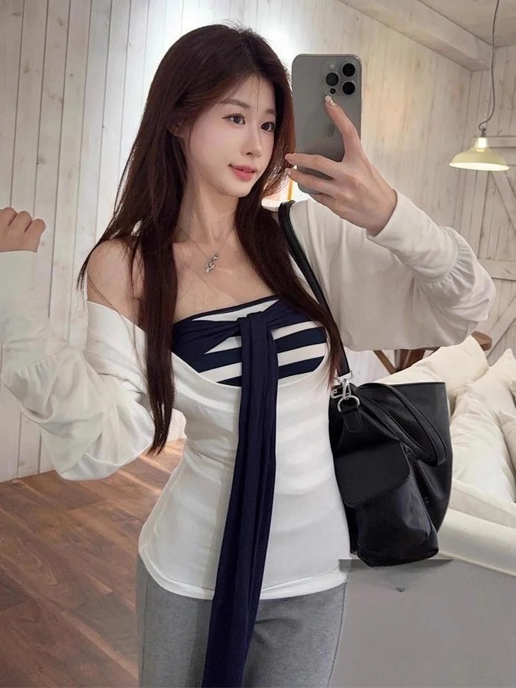 

Повседневный корейский комплект из двух предметов для женщин: топ с коротким рукавом и топ-бандо в полоску, весна 2026, удобный и дышащий.