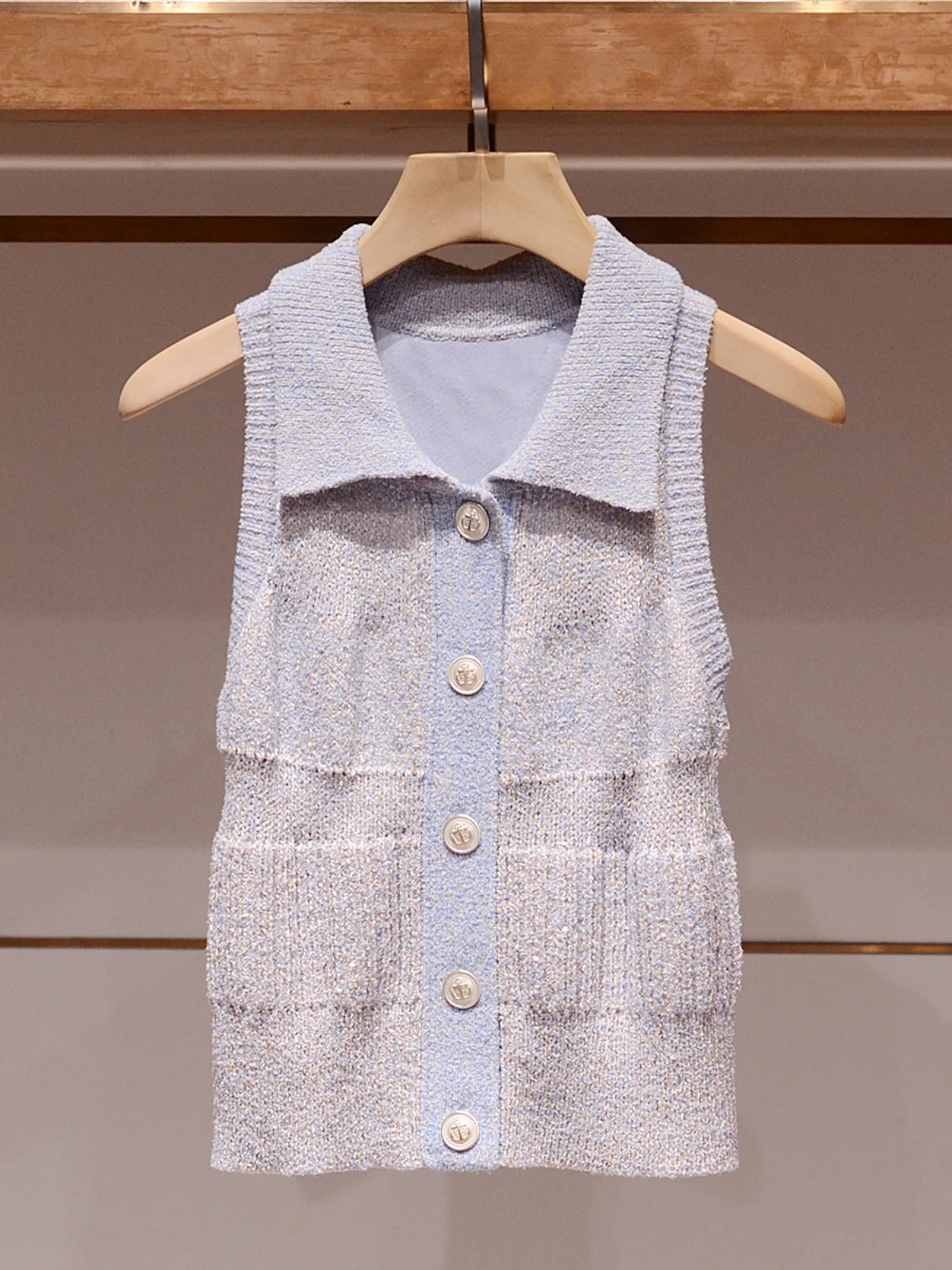 

Design Sensation Slim Fit Knitted Vest Single Button Turn-down Collar Women's Top Commute Sle Spring New Arrival