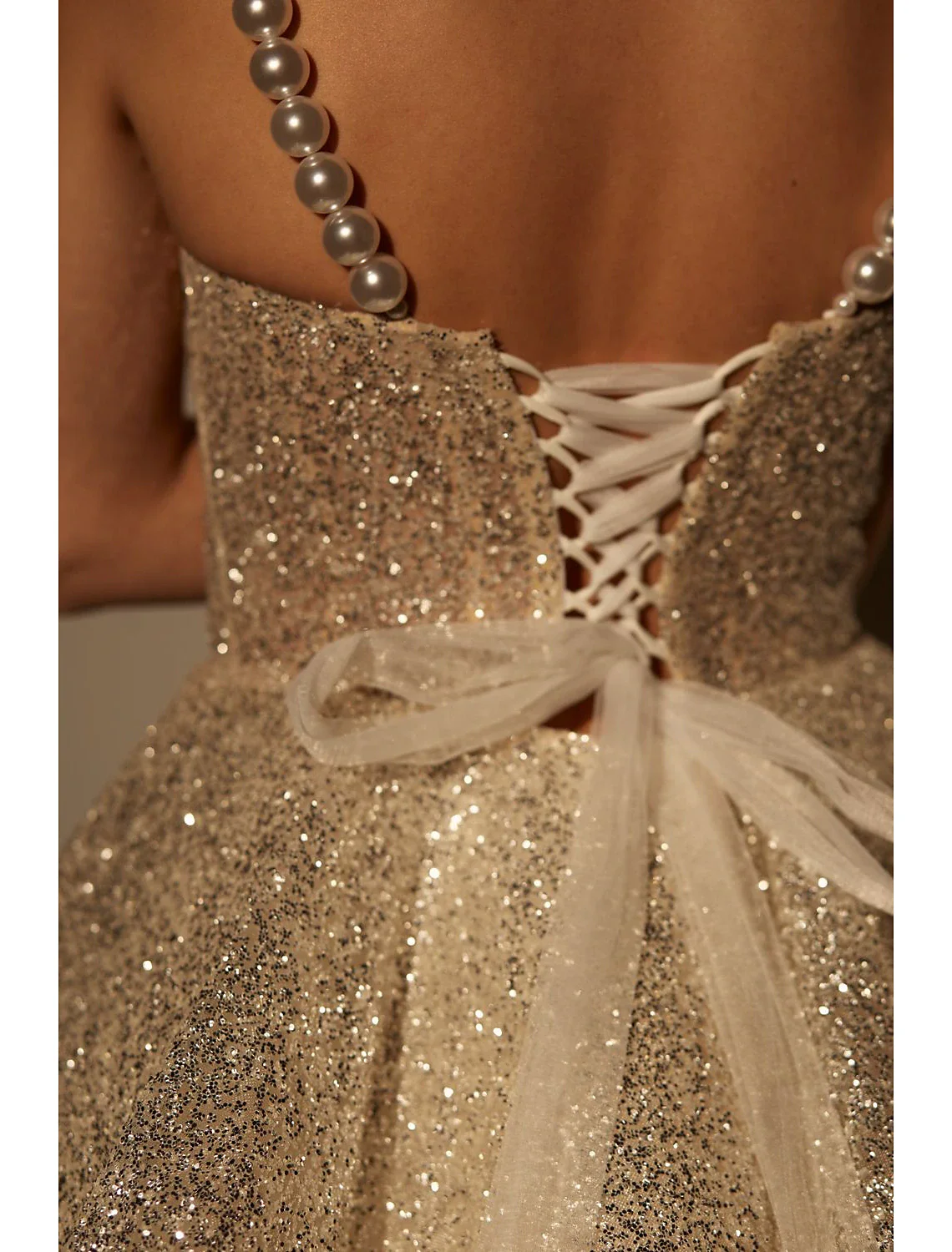 Eye Catching Bling Bling Short Women Dresses To Birthday Holiday Party Corset Bustier And Pearls Details Mini Maxi Dress