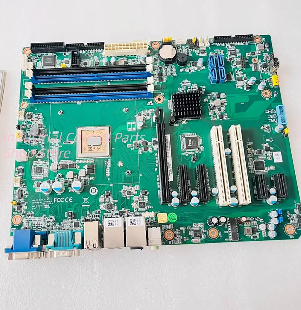 

Промышленная материнская плата AIMB-Z70