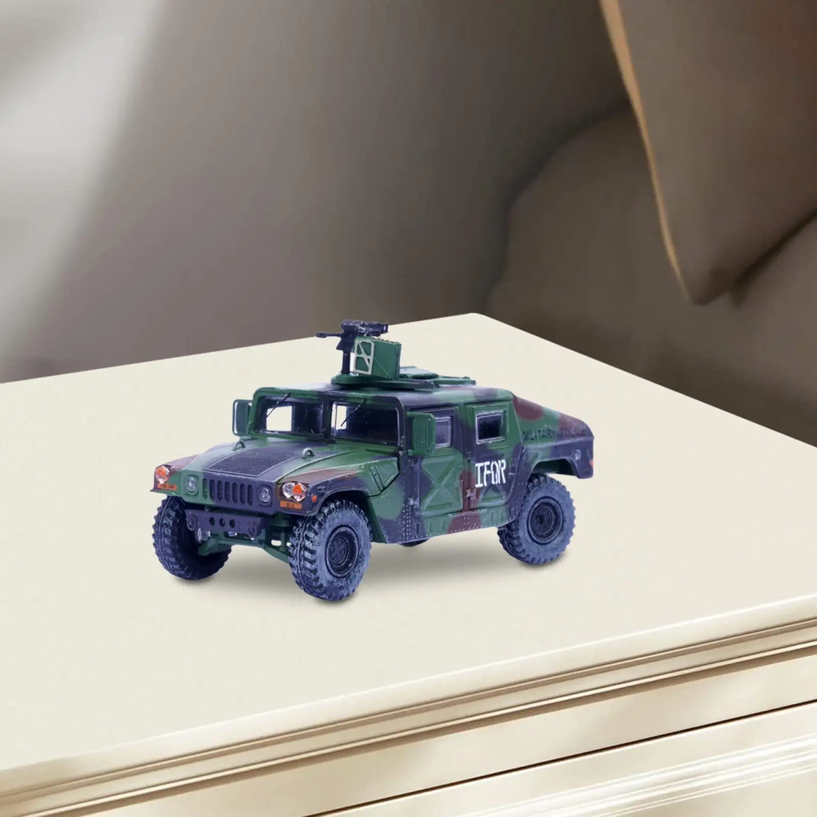 

Armored Truck Toy Educational Toy 1:72 Scale Armored Vehicle Playset for Table Scene Children Desktop Decor Collection Adults