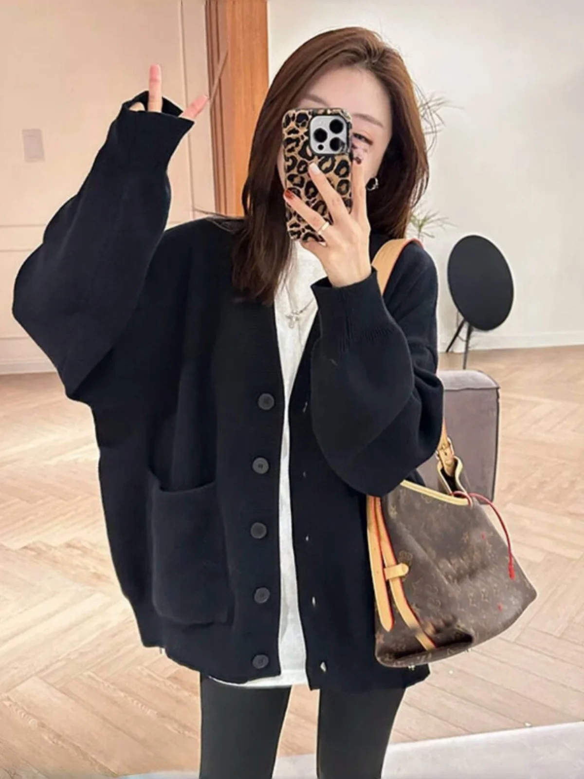

Winter Knitted Sweater Cardigan Long Sve V-Ne Slimming Top Women's Lazy Sle Comfortable Fit Casual Outerwear Coat