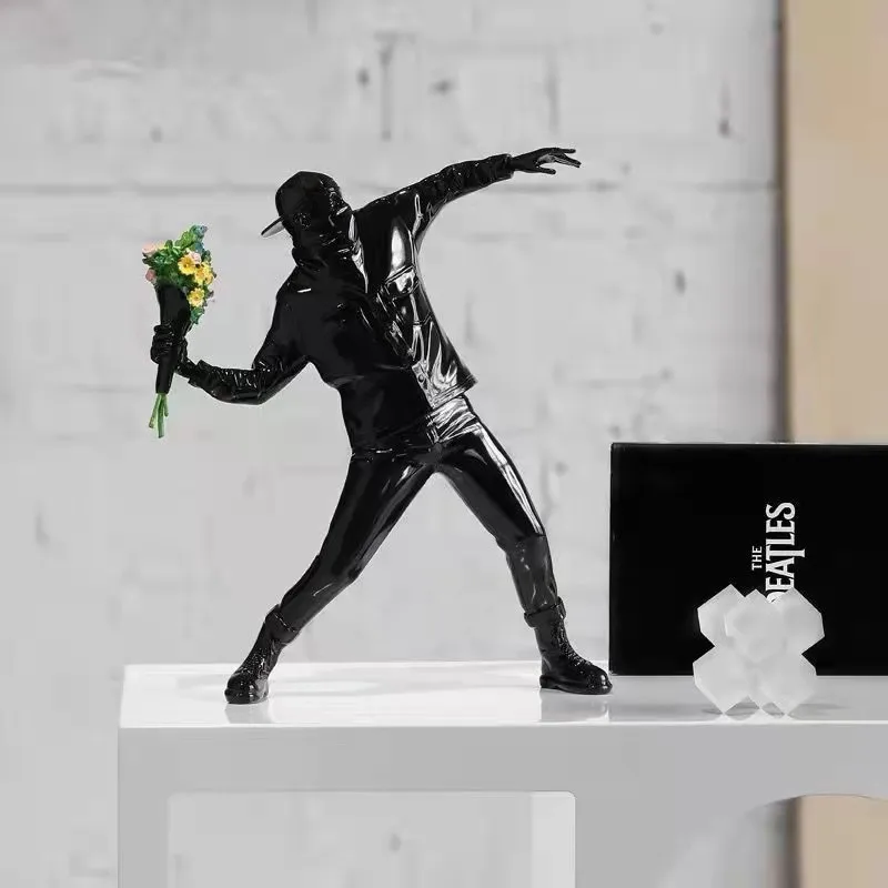 Banksy Throw Flower Boy Statues Resin Sculpture Art Designer Figurines Modern Banksy Crafts Living Room Decoration House Decor