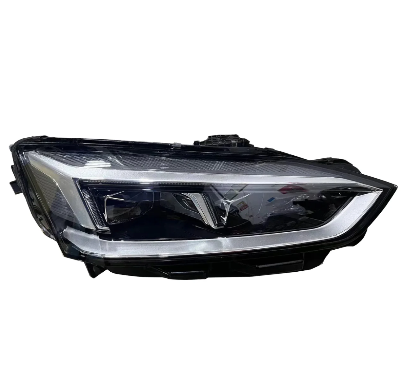 

STLF2017-2019 Audis A5 Auto Lighting System 8W LED Headlights 8W6941773D 8W6941774D for AUDIs A5