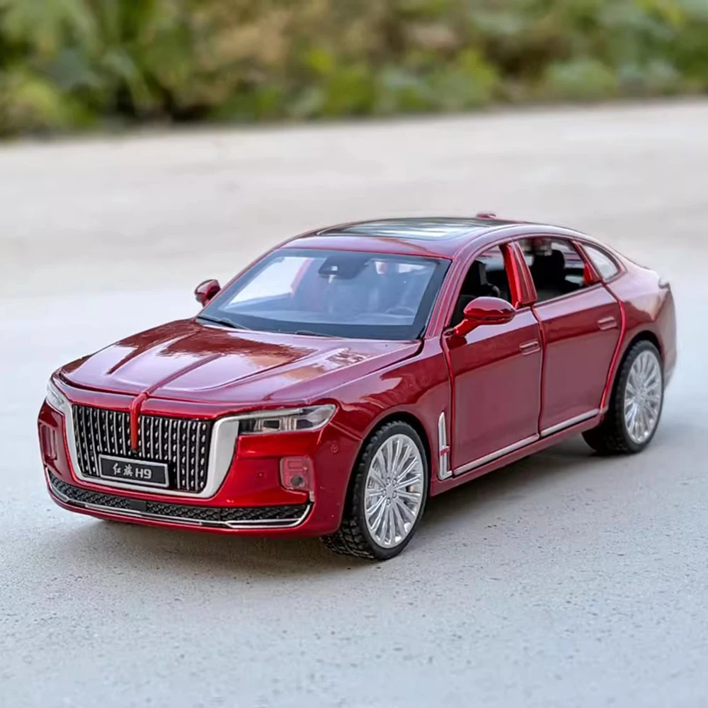 1:32 Alloy HONGQI H9 Rolls Royce Cullinan Cars Toy Models Wheel Pull Back Miniature Car Light Music Vehicles Toy Home Decoration
