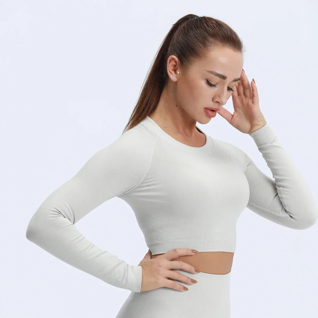 Nepoagym ACTING Basic Women Cropped Seamless Top Slick Soft with Scrunch on Back Long Sleeve Crop Workout Shirts for Sports Gym