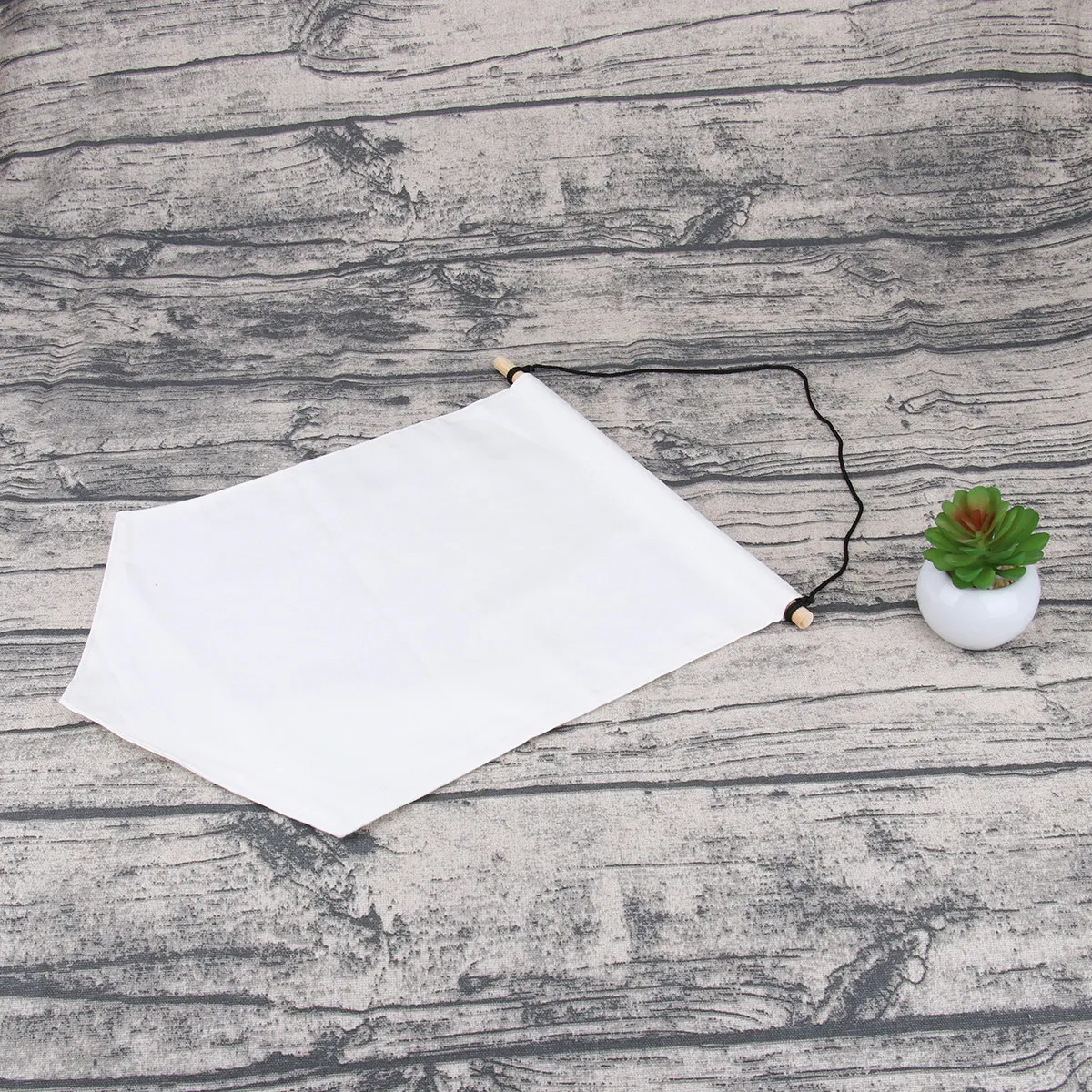 4Pcs Canvas Pennant Banner Display Pin Board Plain Blank Wall Banner for Pins Patches Badge Collections and DIY Decor
