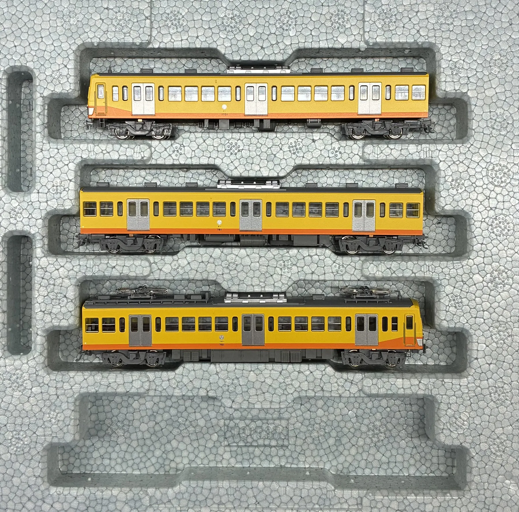 KATO N-schaal 1/160 10-973 Seibu 751-serie, treinstel voor dagtoeristen, Sangi-spoorweglak, 3 treinen op batterijen, voor volwassenen, modelbouw, verzamelobject.