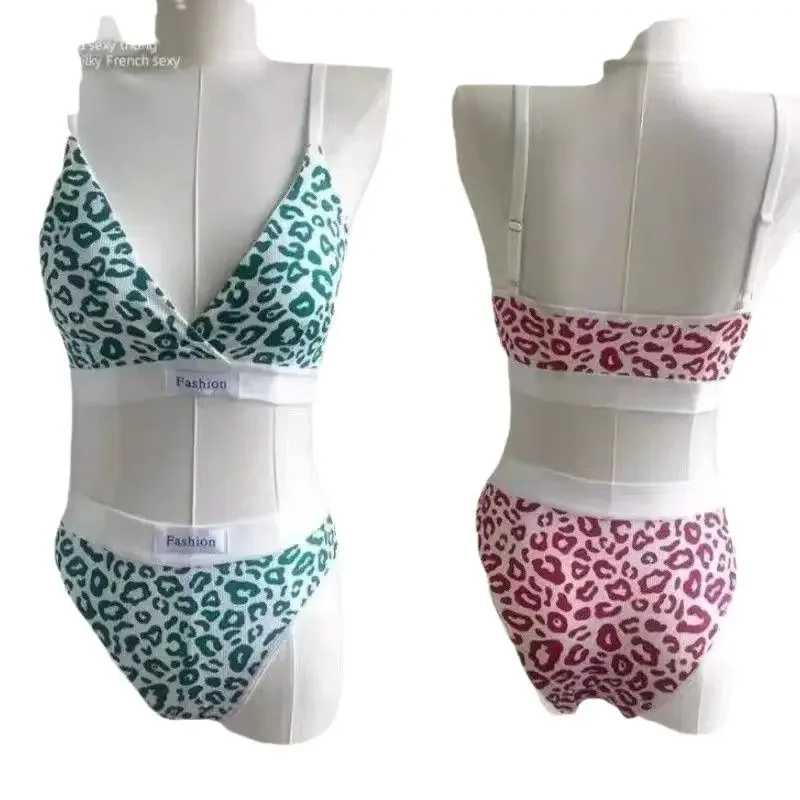 강철 반지가없는 프랑스 스타일 여성 속옷 통기성 편안한 유행 여성 정장 섬세한 매력적인 여성 탑