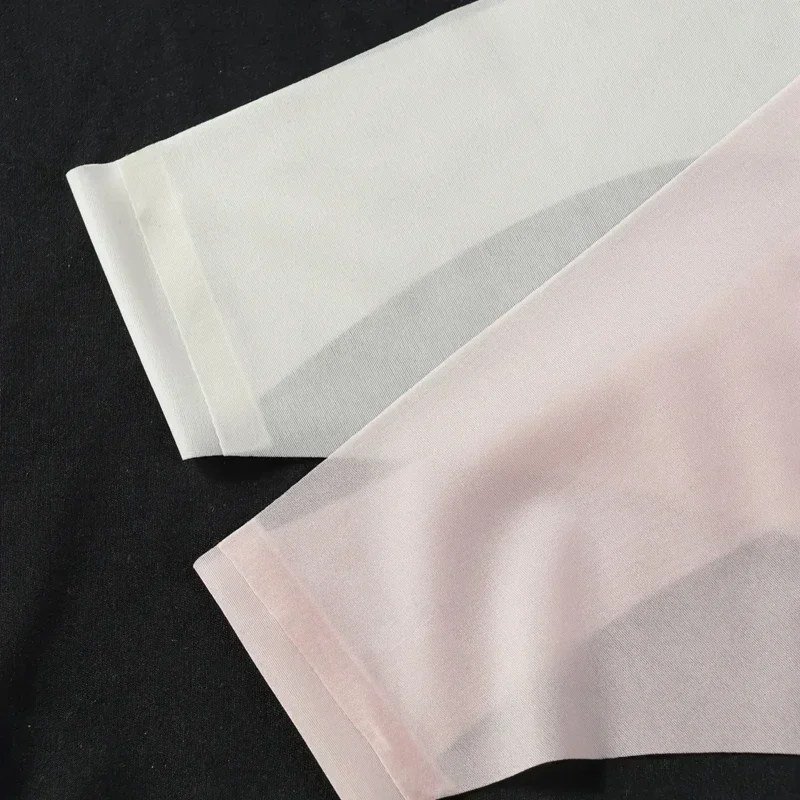 กางเกงชั้นในไร้ตะเข็บสำหรับฤดูร้อน ผ้าไหมน้ำแข็ง ผู้หญิง บางเฉียบ ระบายอากาศดี แห้งเร็ว ทรงที-ธอง