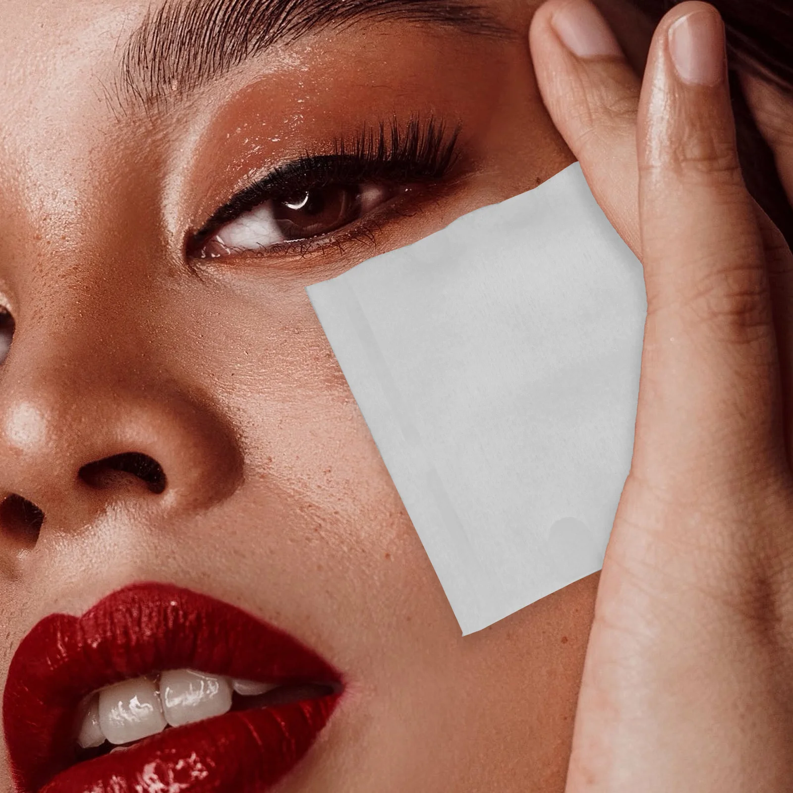 

158Pcs Thick Cotton Makeup Remover Pads Double-Sided White Portable Facial Cleaning Pads Soft Skin Care Puff Makeup Remover