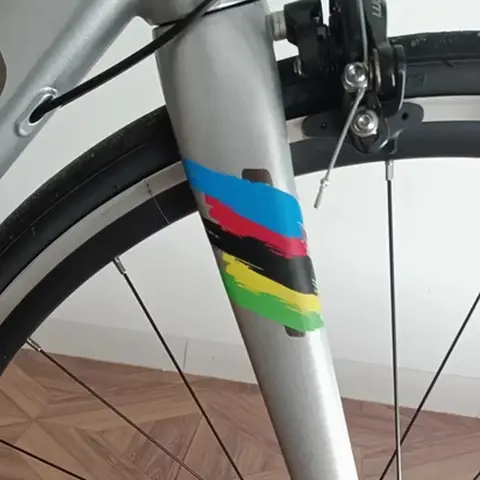 बाइक फ्रंट फोर्क सजावटी स्टिकर यूसीआई रेनबो साइकिल फोर्क डीकल वाटरप्रूफ स्क्रैच रेसिस्टेंट साइकलिंग फोर्क स्टिकर 10 best sales विशेष बाइक स्टिकर - №10