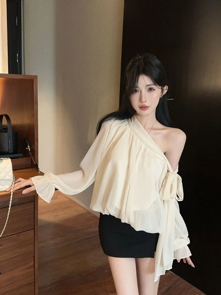 

Свободная шифоновая блузка для женщин, осенняя, розовая, с открытыми плечами, французский стиль, с поясом, стильный топ с длинными рукавами ​