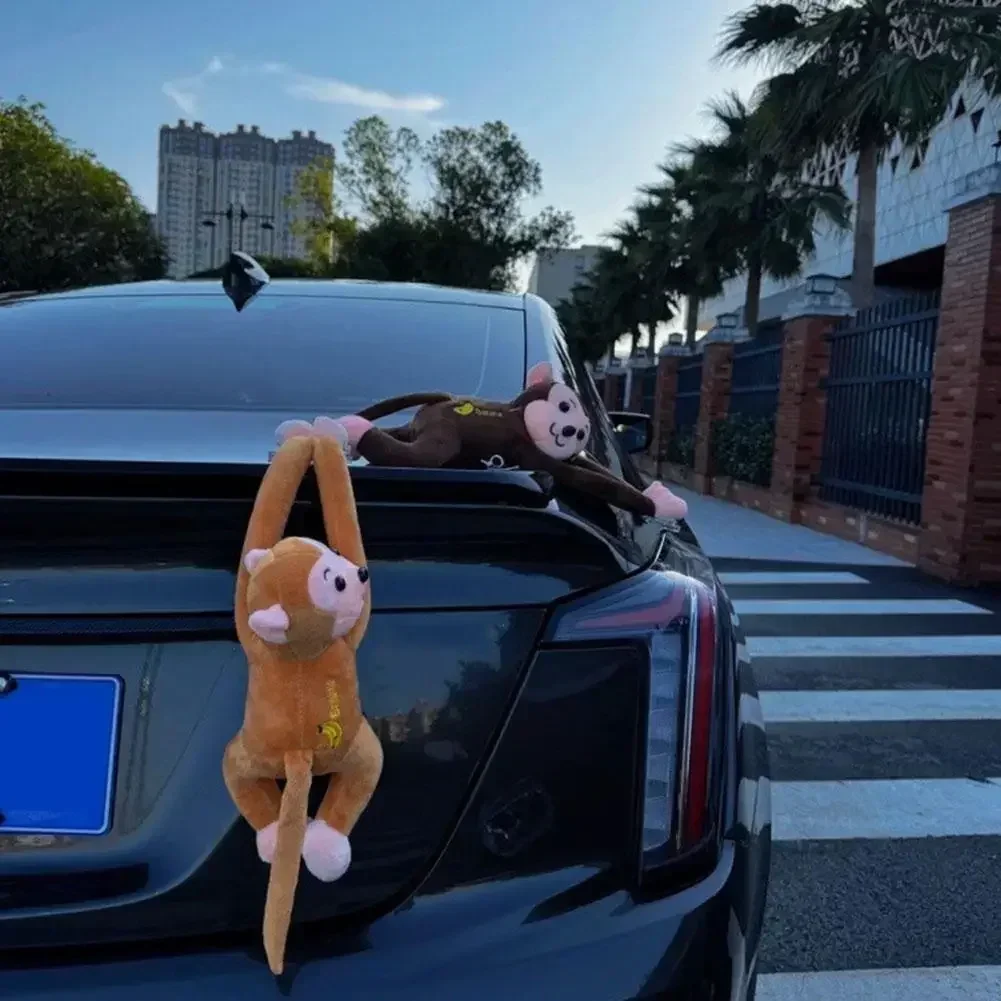 Acessórios do carro veículo montado macaco liberação rápida criatividade pendurado macaco gibbon macaco boneca pingente traseiro do carro decorar