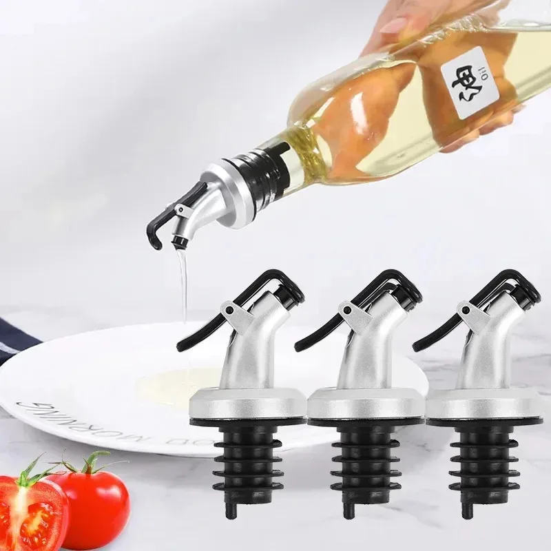 1-4pc Oil Bottle Stopper Rubber Lock Plug Seal Leak-proof Food Grade Plastic Nozzle Sprayer Liquor Dispenser Wine Pourer Barware