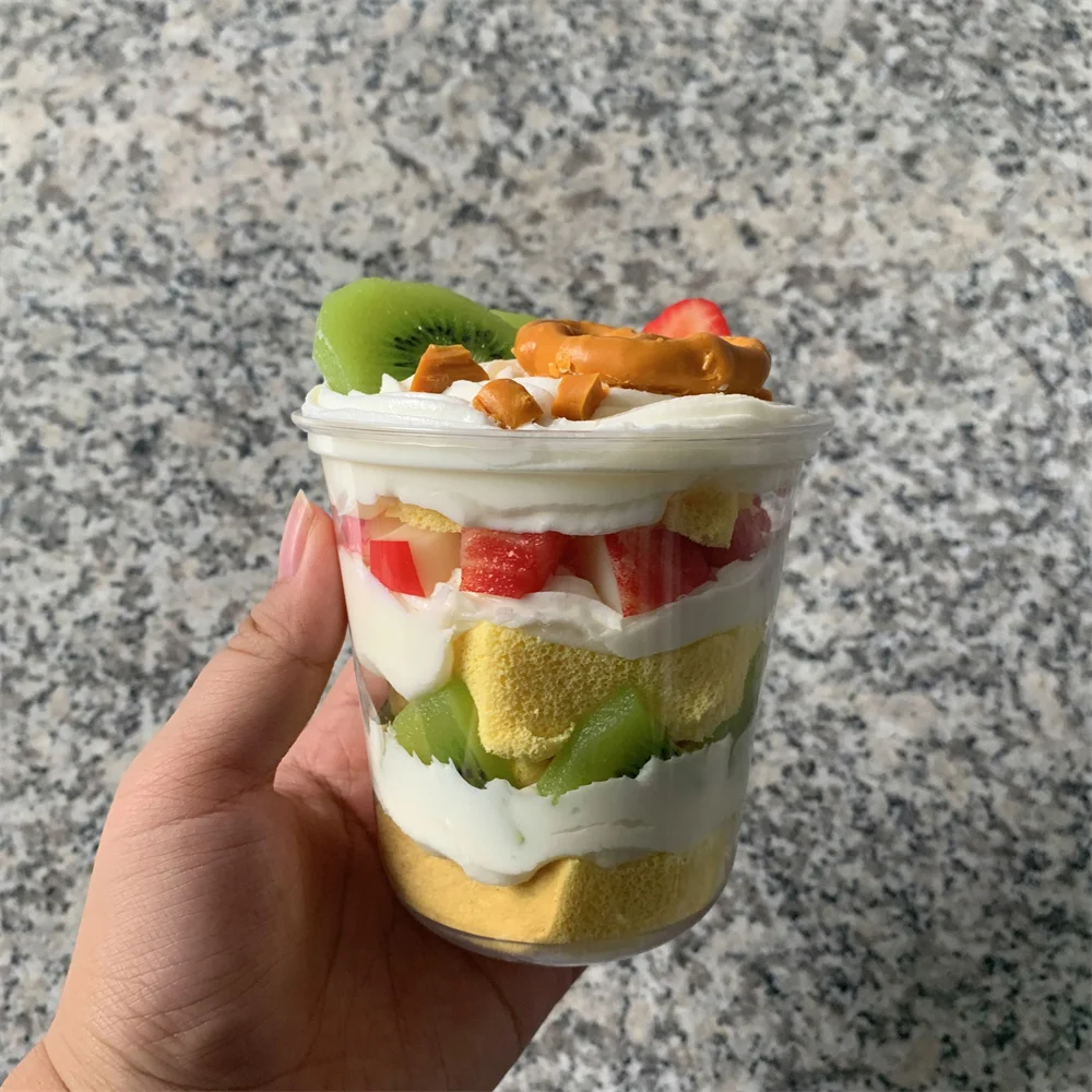 Fruit Cup Cake Health Nutrition Explanation Prop same dessert as the real one Green Fruit Kiwi strawberry Alkali water Biscuit