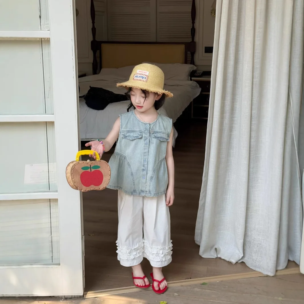 Girls Summer Korean Version 2025 New Baby Fashionable Versatile Retro Denim Vest Foreign Style Fashion