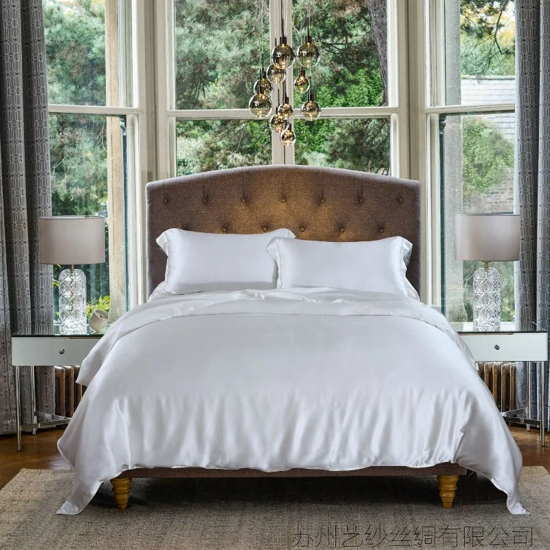 Kit Solid Color Simple Nordic Mulberry Silk Quilt Cover Silk Sheet Kit Bedding