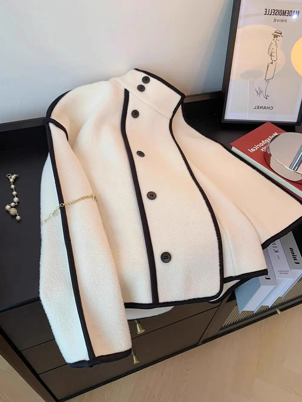 

Модное короткое шерстяное пальто, женская осенне-зимняя универсальная куртка в корейском стиле с воротником-стойкой, лоскутная куртка маленького размера, топ